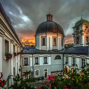 Pensionat Gaestehaus Im Priesterseminar, Salzburg